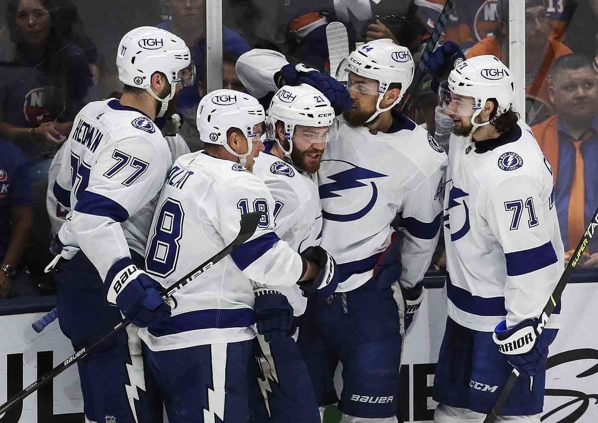 tampa bay lightning roster cuts