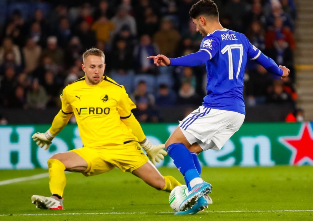 Behält Leicester (im Bild: Ayoze Perez) auch im Rückspiel bei Randers deutlich die Oberhand?