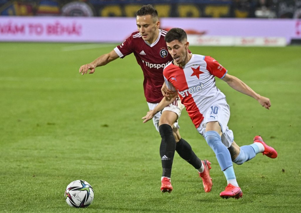 Wer gewinnt das tschechische Derby im Pokal: Slavia Prag oder Sparta Prag?