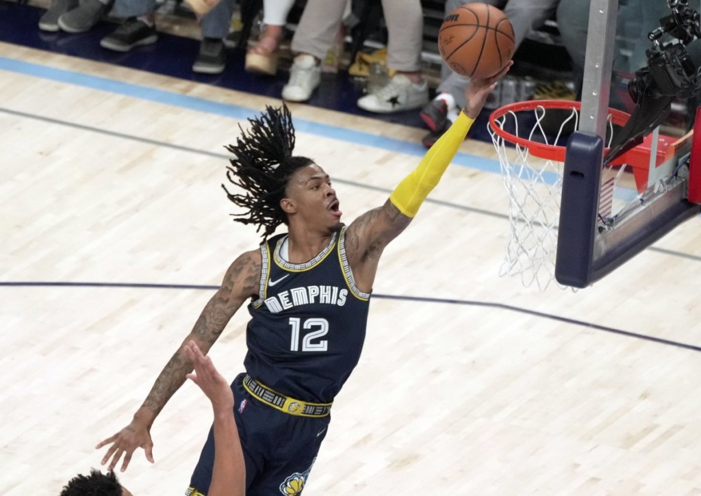 Ja Morant und seine Grizzlies wollen die Führung gegen die Timberwolves ausbauen.