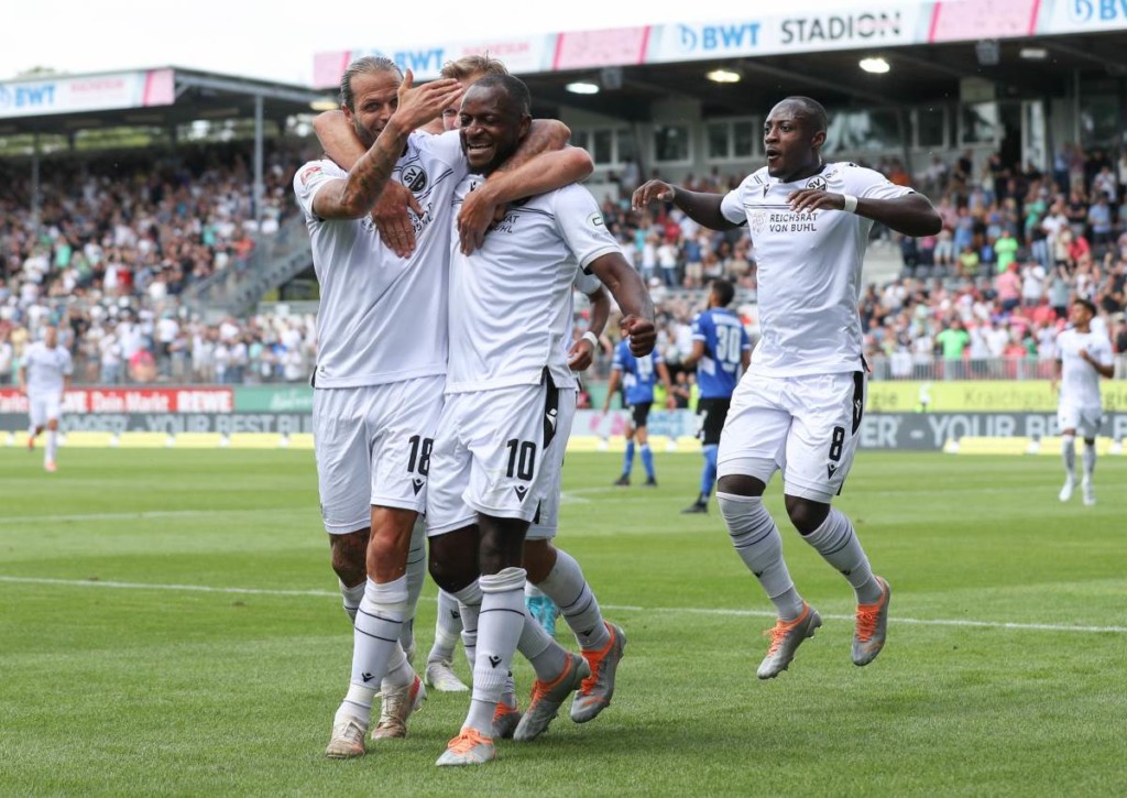 Überrascht Sandhausen (im Bild: David Kinsombi) auch in Darmstadt?