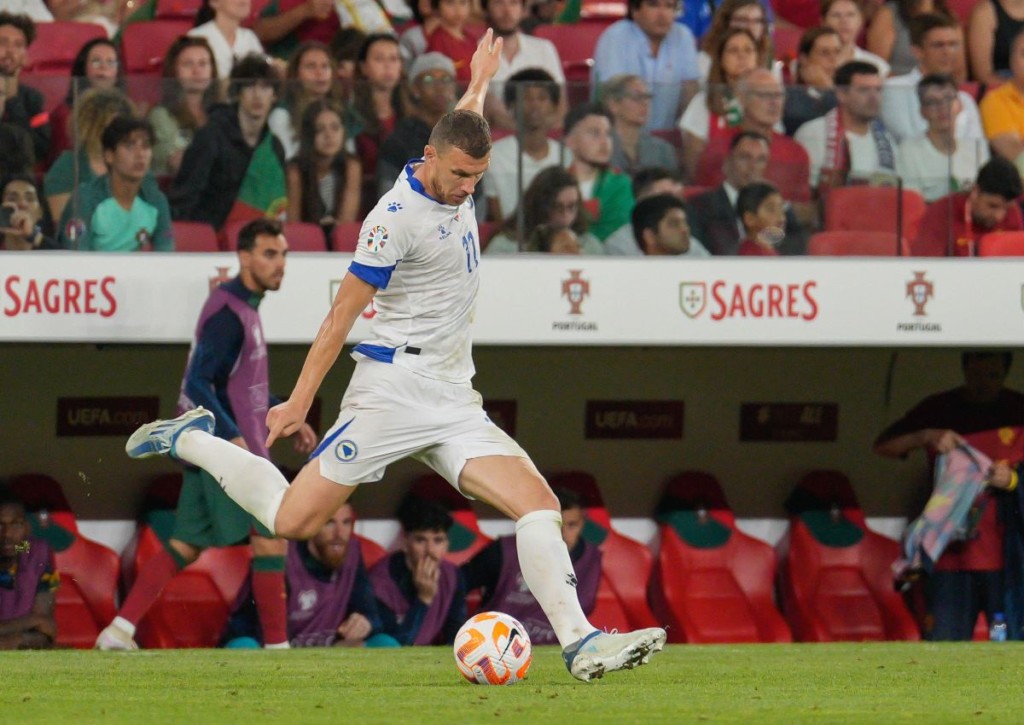 Lösen Edin Dzeko und Bosnien die Pflichtaufgabe gegen Luxemburg?