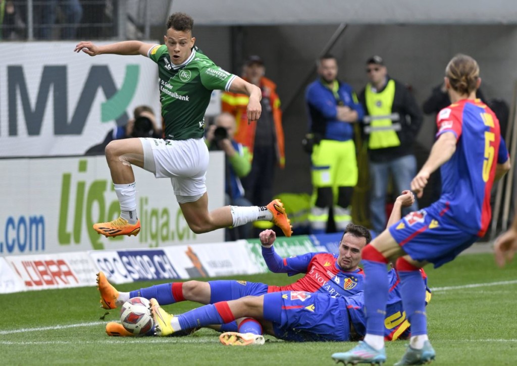 Startet St. Gallen mit einem Heimsieg gegen den FC Basel in die neue Saison?