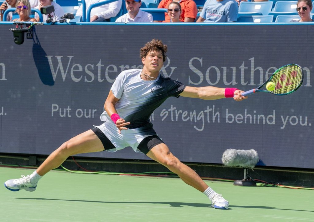 Kann Youngster Ben Shelton den Favoriten Stefanos Tsitsipas ärgern?