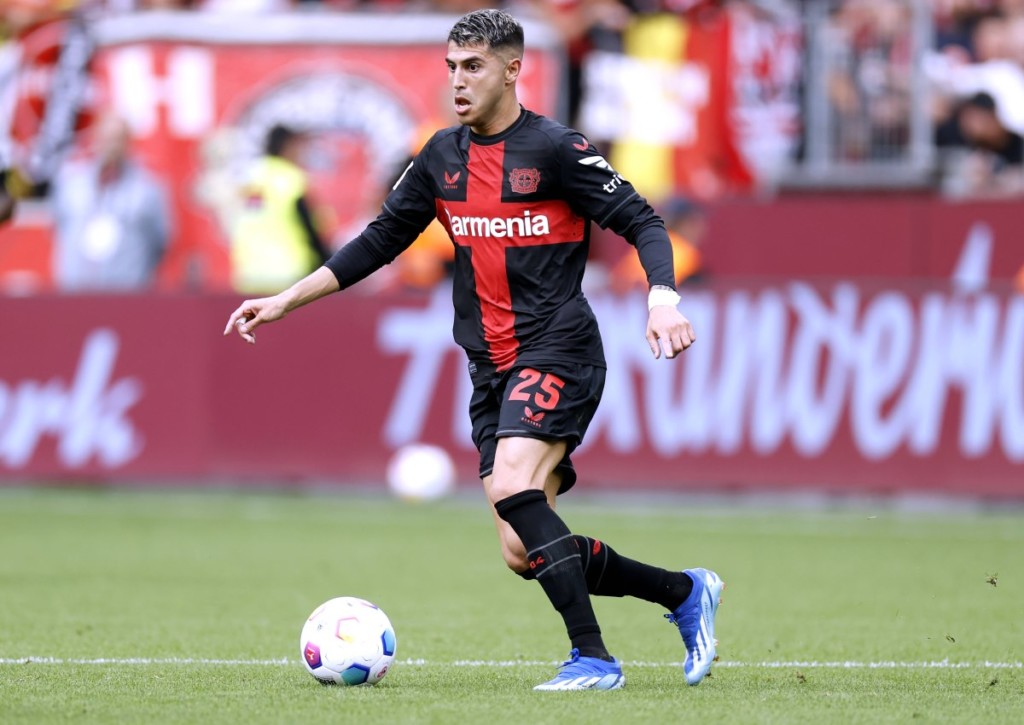 Dominiert Leverkusen (im Bild: Exequiel Palacios) auch das Gastspiel in Wolfsburg?