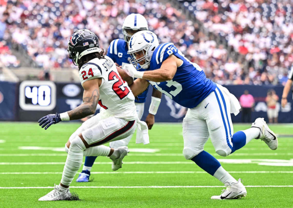 Wer gewinnt das entscheidende Divisionsduell der Colts gegen die Texans und zieht in die Playoffs ein?