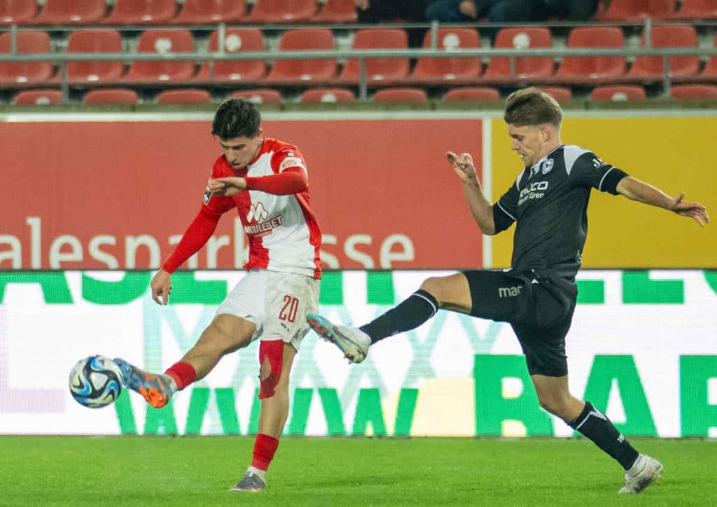 Muss Bielefeld nach dem Heimspiel gegen Halle weiter um den Klassenerhalt bangen?